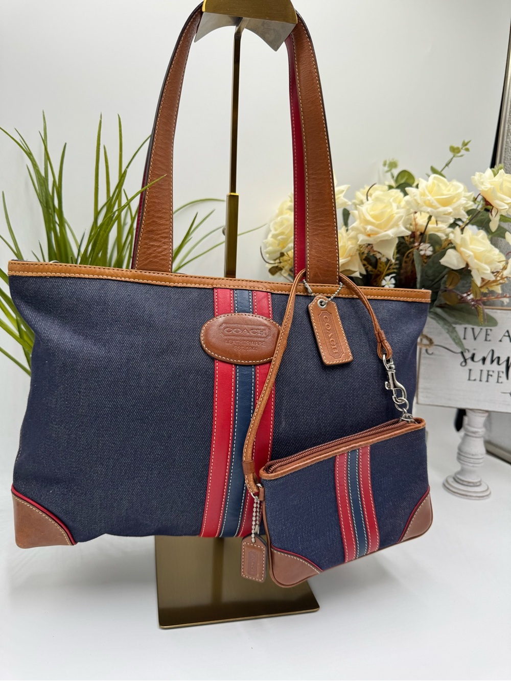 Coach Vintage Hamptons Weekend Slim Denim Stripe Tote & Wristlet Set - Picture 2 of 12